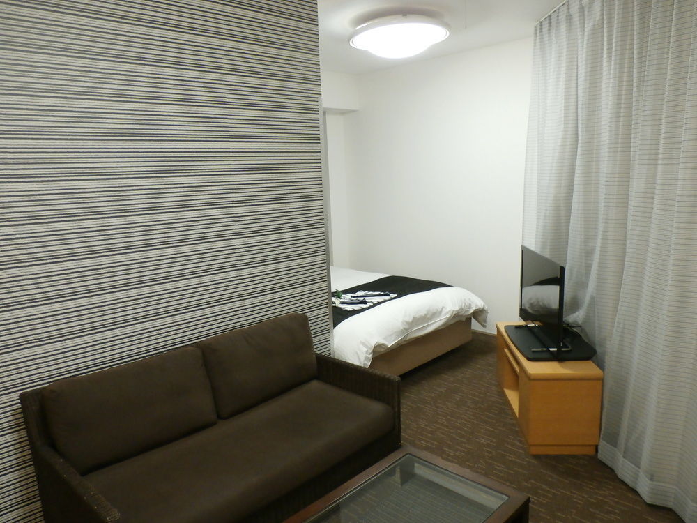Apa Hotel Nishi Kawaguchi-Eki Higashiguchi Каваґуті Екстер'єр фото